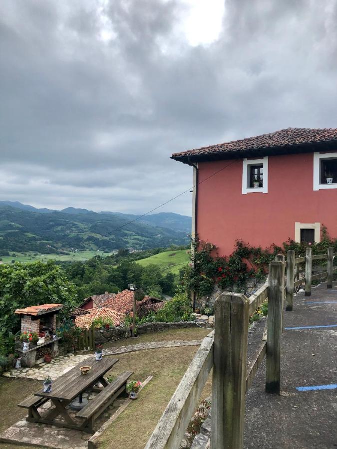 BeceñaLa Xica别墅 外观 照片